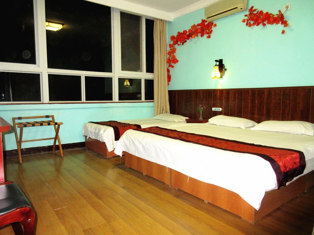 25°C Four Season Youth Hostel 青島市 エクステリア 写真