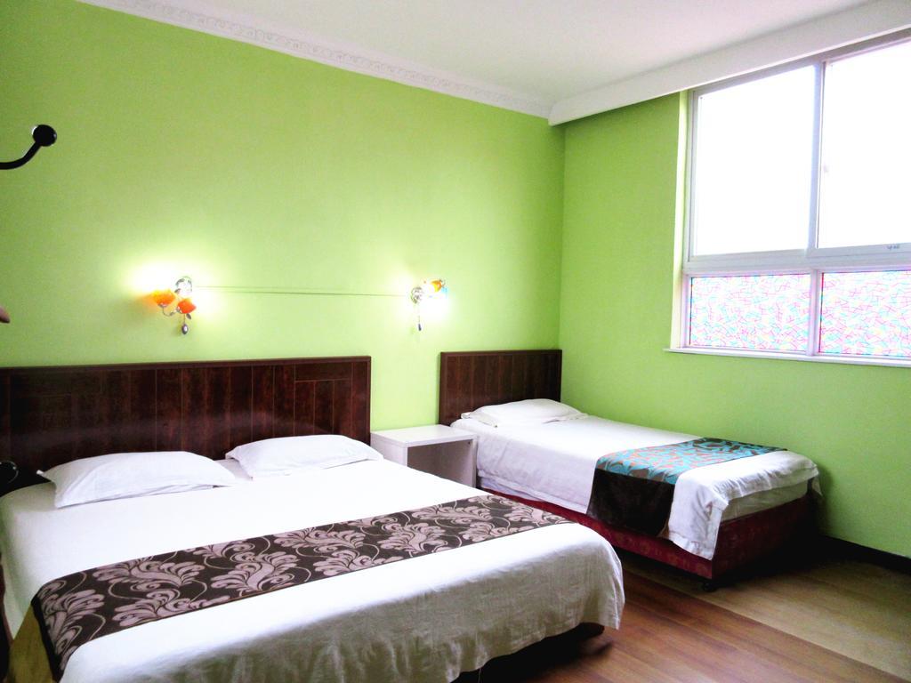 25°C Four Season Youth Hostel 青島市 エクステリア 写真