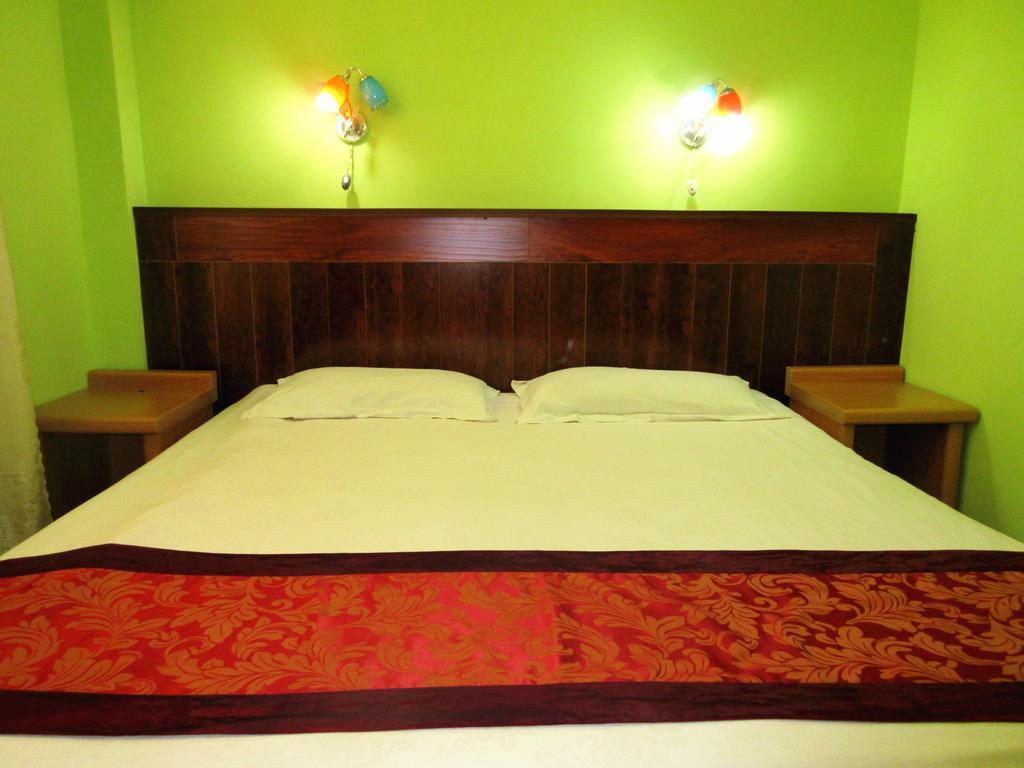 25°C Four Season Youth Hostel 青島市 エクステリア 写真